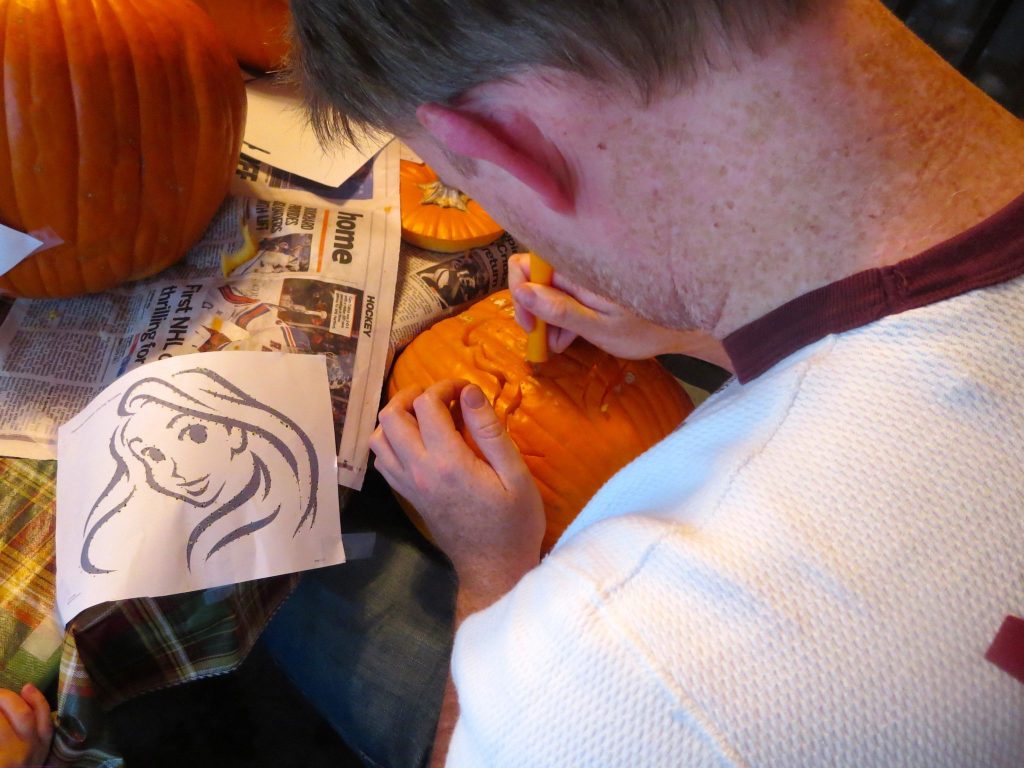 Kevin Carving Rapunzel