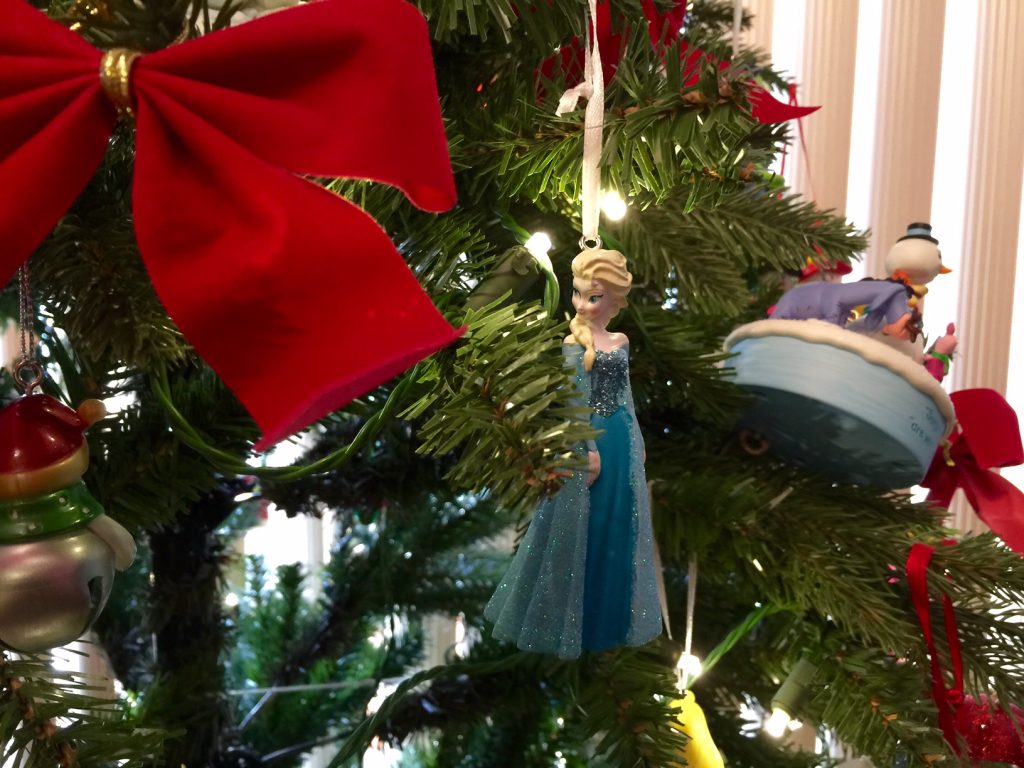 Disney's Elsa from Frozen Ornament