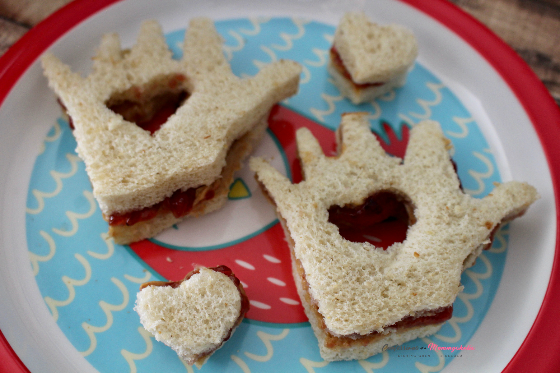 Kissing Hand Sandwiches with Hearts