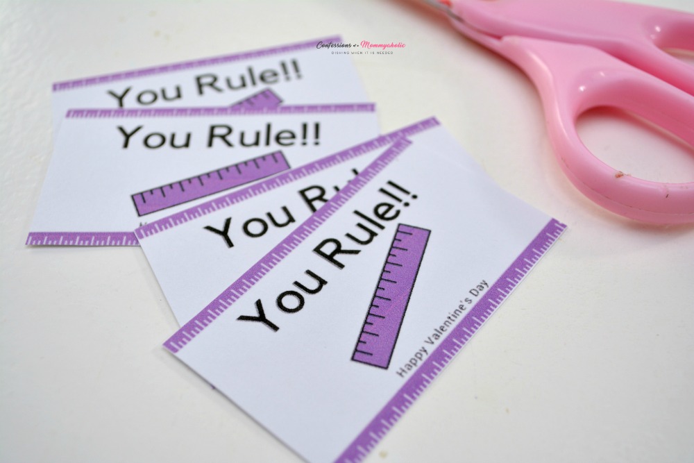 You Rule Labels with Scissor