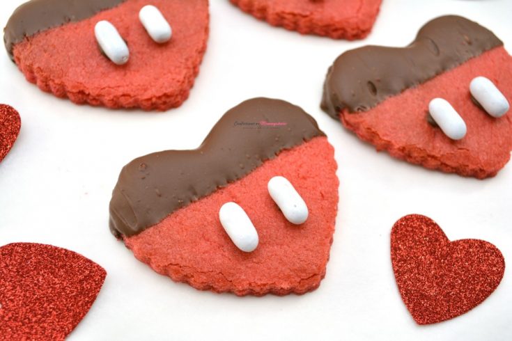 Horizontal for Mickey Mouse Valentine Cookies 2
