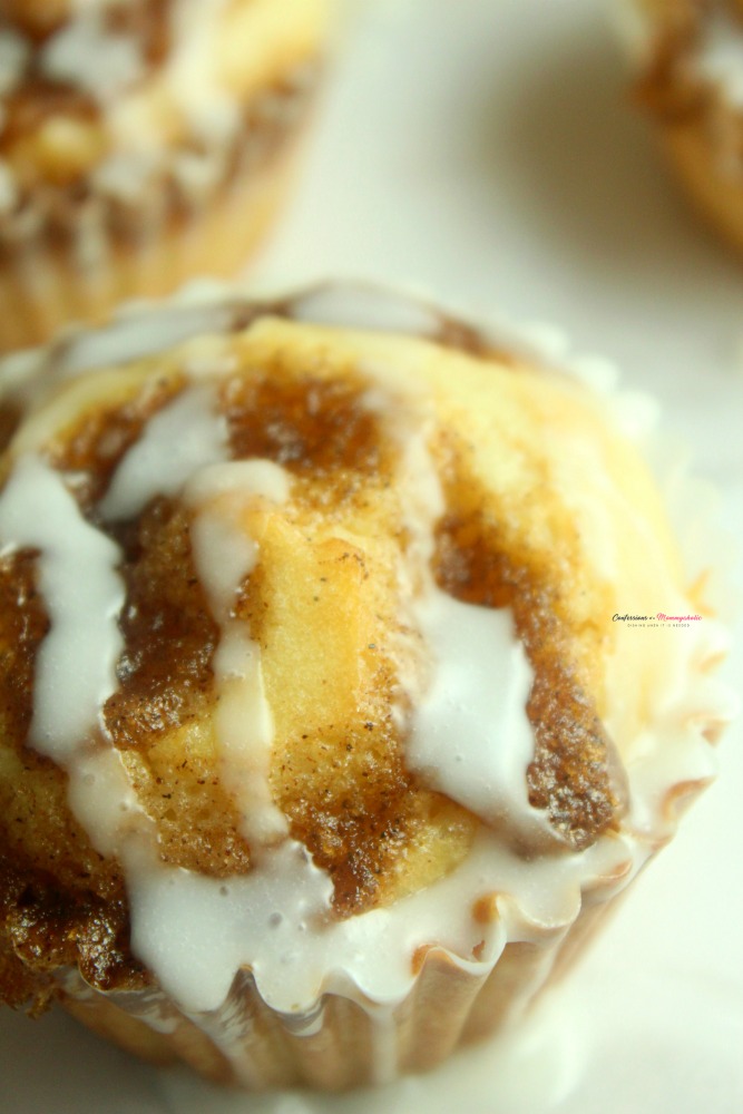 Cinnamon Roll Muffins Recipe Vertical 8