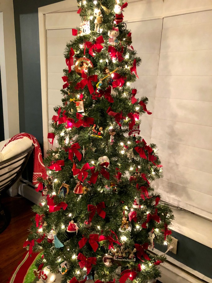 XMAS Tree All Decorated 2018