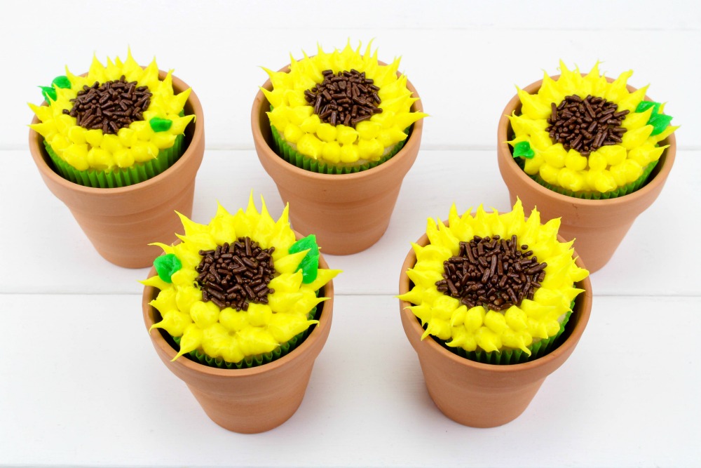 Sunflower Cupcakes In Process 5