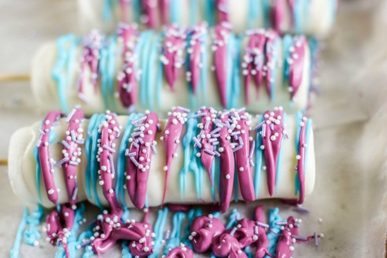 Frozen Marshmallow Pops Just in Time for Disney's Frozen 2 Movie