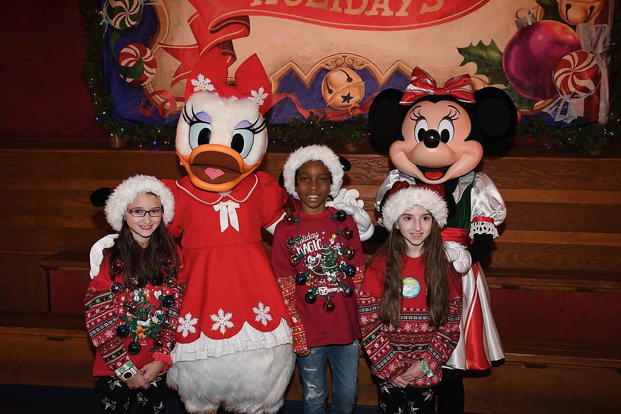 Mickey's Very Merry Christmas Party 2019 with Daisy Duck and Minnie Mouse Plus Blogger AnnMarie John's Daughter
