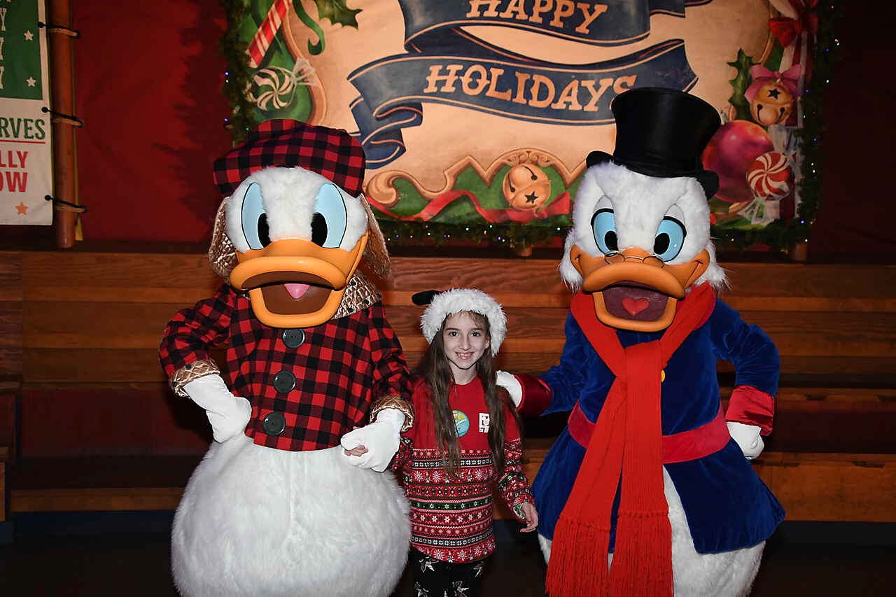 Mickey's Very Merry Christmas Party 2019 with Scrooge McDuck